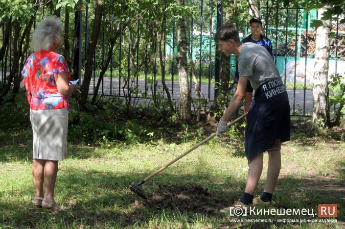 Михаил Батин и кинешемские депутаты поехали в трудовые лагеря фото 10