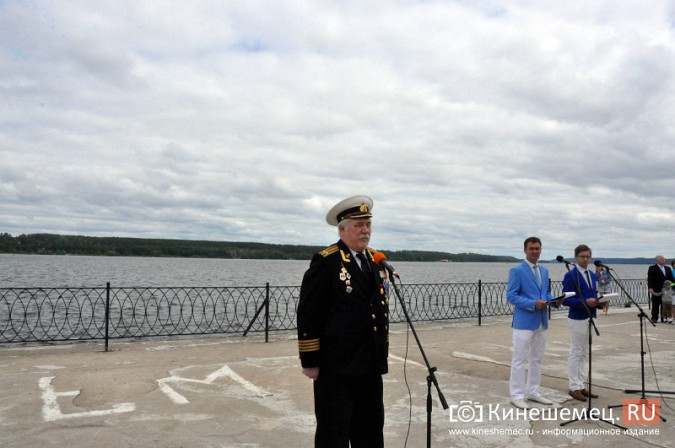 Флагман «Яр» возглавил кинешемскую эскадру в день ВМФ фото 18