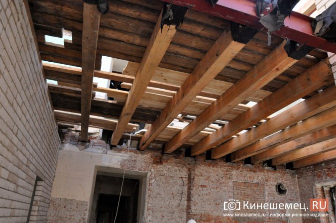 Станислав Воскресенский оценил ход ремонта поликлиники имени Захаровой фото 8