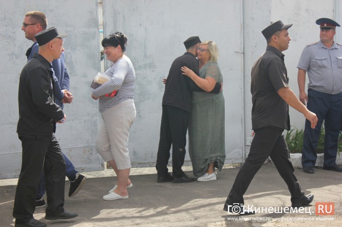 с днём рождения осужденные.