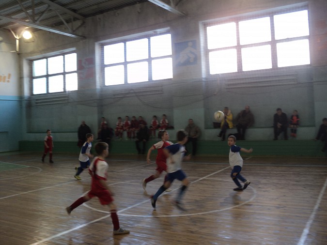 Открытое первенство по мини-футболу среди юношеских команд прошло в Кинешме фото 4