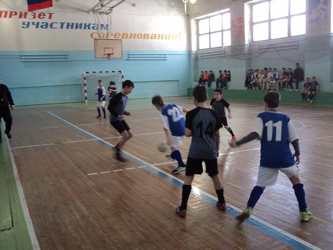 Открытое первенство по мини-футболу среди юношеских команд прошло в Кинешме фото 3
