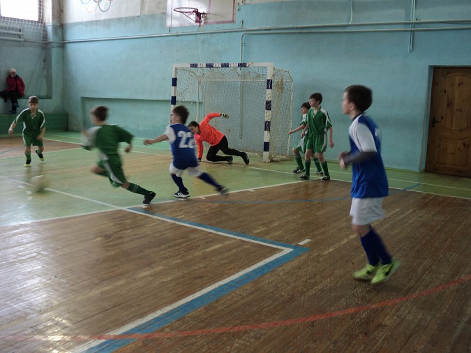 Открытое первенство по мини-футболу среди юношеских команд прошло в Кинешме фото 8