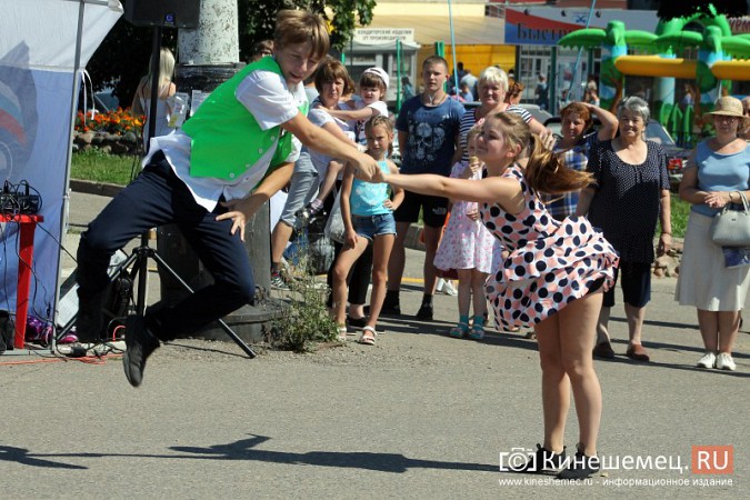 В Кинешме прошел благотворительный забег «Волжская невеста» фото 5