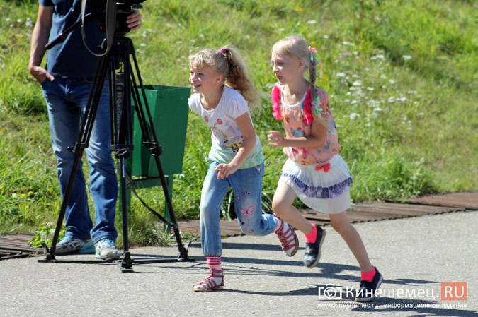В Кинешме прошел благотворительный забег «Волжская невеста» фото 64