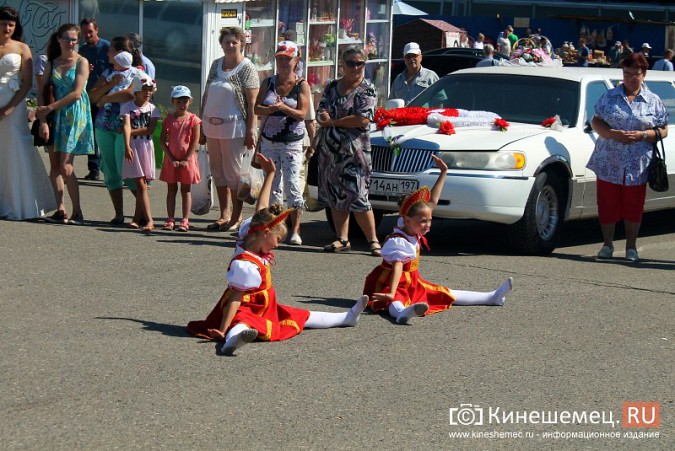 В Кинешме прошел благотворительный забег «Волжская невеста» фото 6