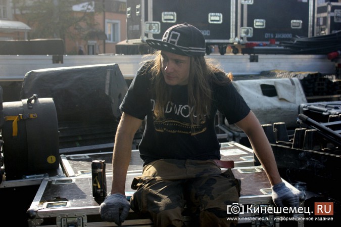 К приезду Басты в Кинешме поставили самую большую сцену в истории города фото 6