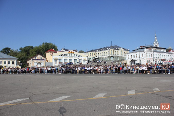 В центре Кинешмы «высадились» ивановские разведчики фото 3