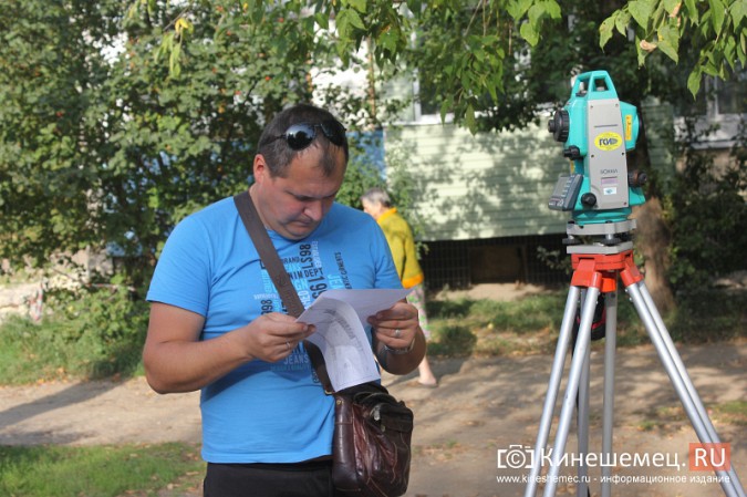 Жители ул. Щорса дождались начала работ по благоустройству досуговой площадки фото 6