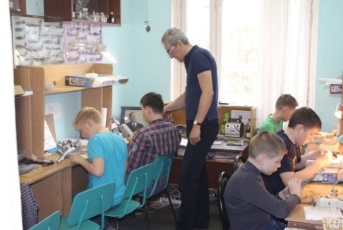 Кинешемскй Центр внешкольной работы приглашает в свои студии и объединения фото 4