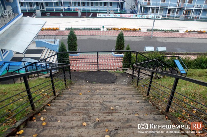 Мэрия Кинешмы обещает обустроить три лестницы на Волжском бульваре фото 3