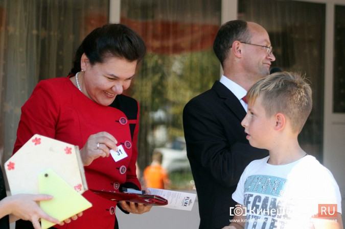 Светлана Тарханова удостоена звания «Почетный житель микрорайона «ДХЗ» фото 44