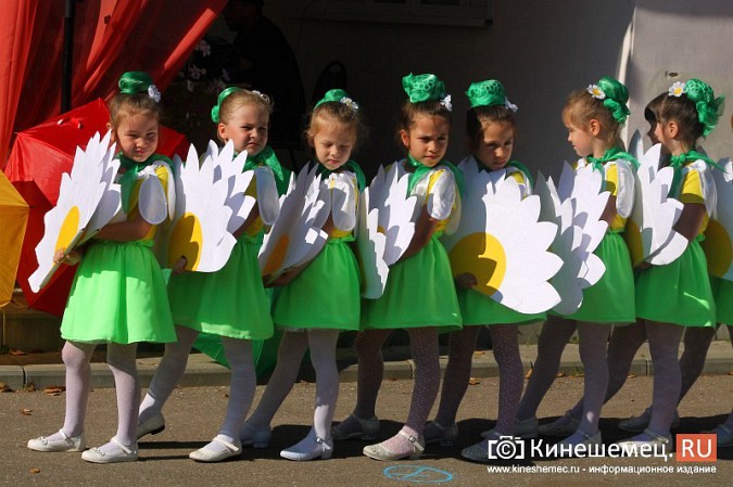 Светлана Тарханова удостоена звания «Почетный житель микрорайона «ДХЗ» фото 24