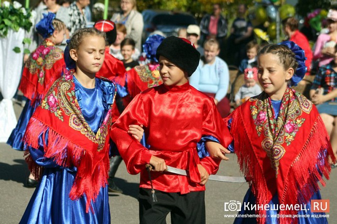 Светлана Тарханова удостоена звания «Почетный житель микрорайона «ДХЗ» фото 18