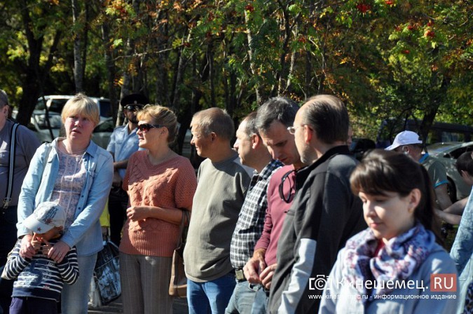 На митинге в Кинешме потребовали отставки руководства города и роспуска гордумы фото 21