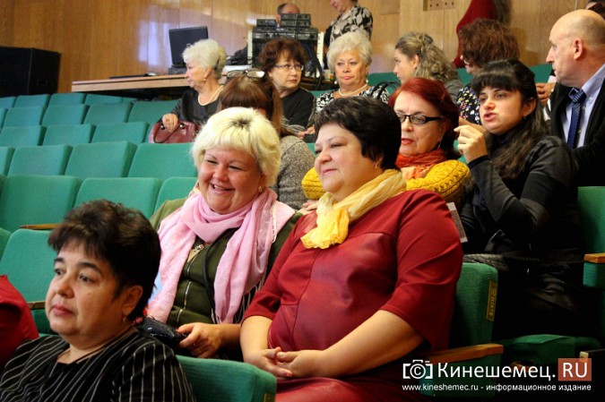 В Кинешме поздравили работников дошкольных учреждений фото 3