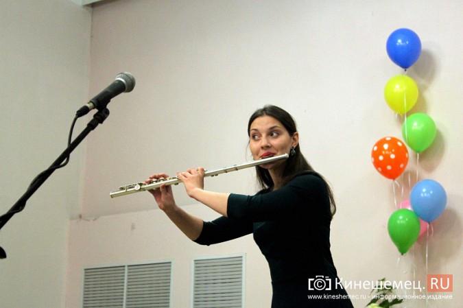 В Кинешме поздравили работников дошкольных учреждений фото 35