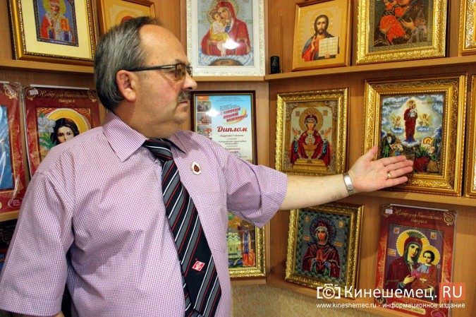 Отставной военный из Кинешмы взялся вышивать иконы бисером фото 13