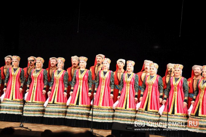 Ансамбль донских казаков дал грандиозный концерт в Кинешме фото 3