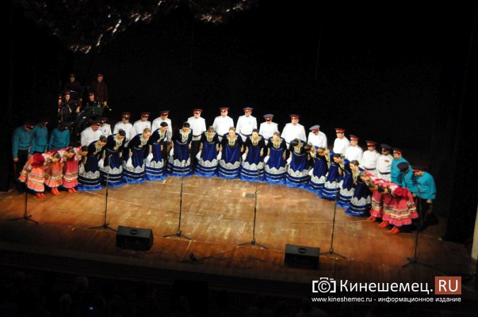Ансамбль донских казаков дал грандиозный концерт в Кинешме фото 55