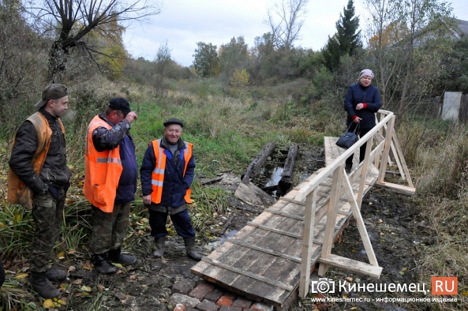 В Кинешме восстановили мост через речку Козлиху фото 3