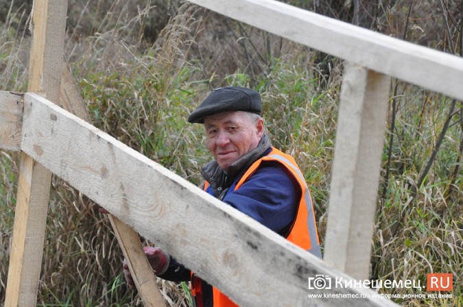 В Кинешме восстановили мост через речку Козлиху фото 9