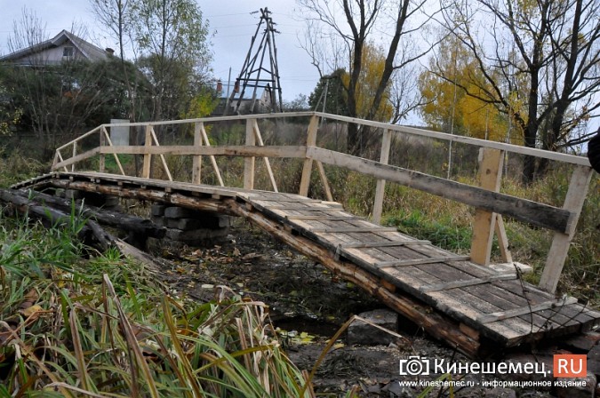 В Кинешме восстановили мост через речку Козлиху фото 7