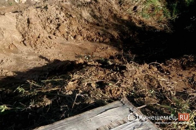 Колодец на улице Попова в Кинешме закрыли бетонной плитой фото 3