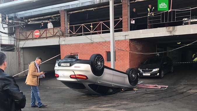 Автомойщик из Ивановской области уронил «Mercedes-Benz» со второго этажа фото 2