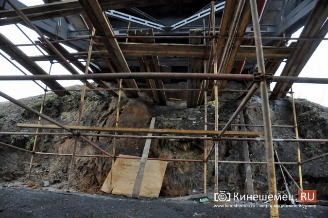 Что происходит под Никольским мостом за несколько дней до открытия фото 13