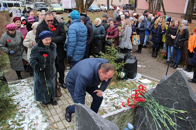 В Кинешме почтили жертв политических репрессий фото 9