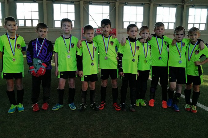 Юный кинешемский вратарь стал лучшим на турнире в Иванове фото 2