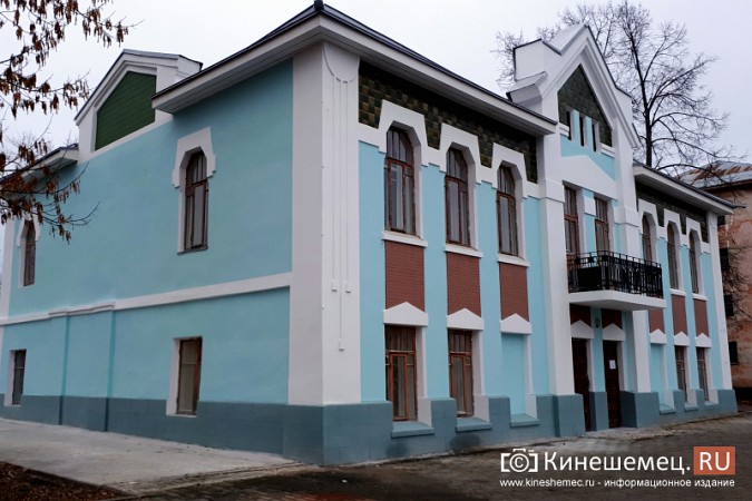 Завершена реставрация фасада здания кинешемского ЗАГСа фото 5