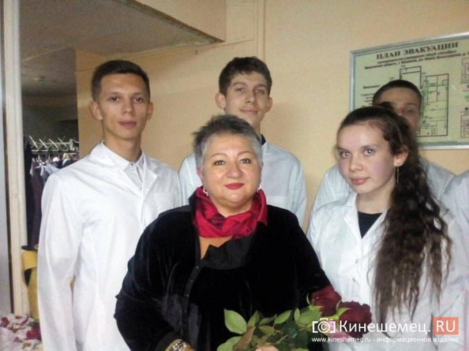 Первокурсников кинешемского медицинского колледжа посвятили в студенты фото 2