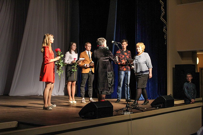 Первокурсников кинешемского медицинского колледжа посвятили в студенты фото 20