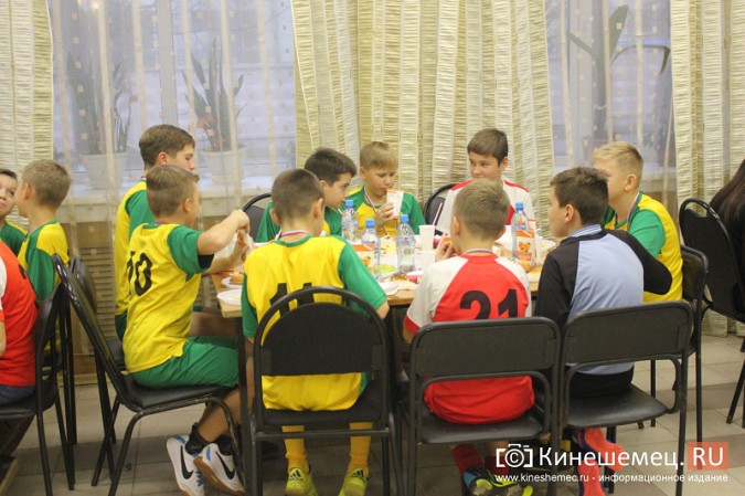 «Наши надежды» наградил президент ивановской федерации футбола фото 15