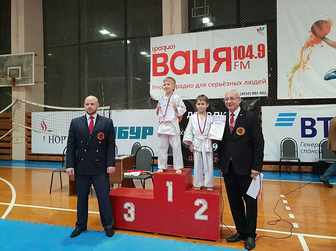 Кинешемские бойцы стали призерами чемпионата области фото 8