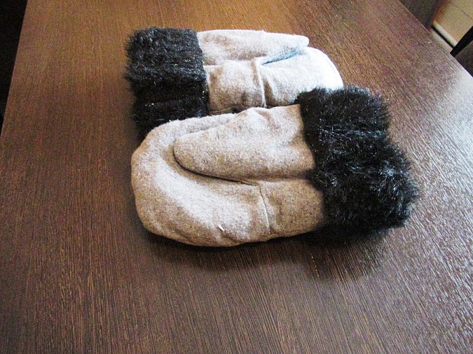 Рукавицы работы Ленара Хафизова