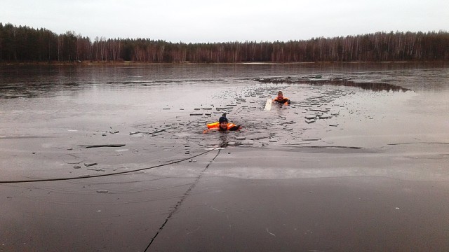 Подробности гибели рыбака на озере в Ивановской области фото 4