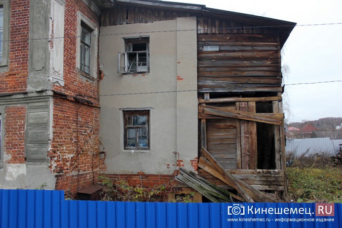 Мэрия призывает жильцов дома на Горького отремонтировать развалившийся туалет фото 4