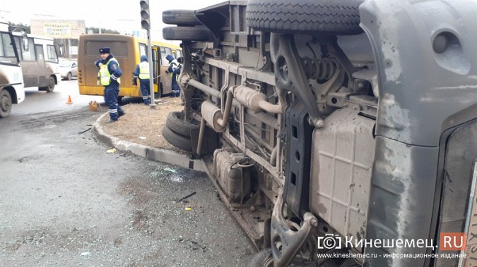 В Иванове автобус столкнулся с маршруткой: 7 человек госпитализированы фото 4