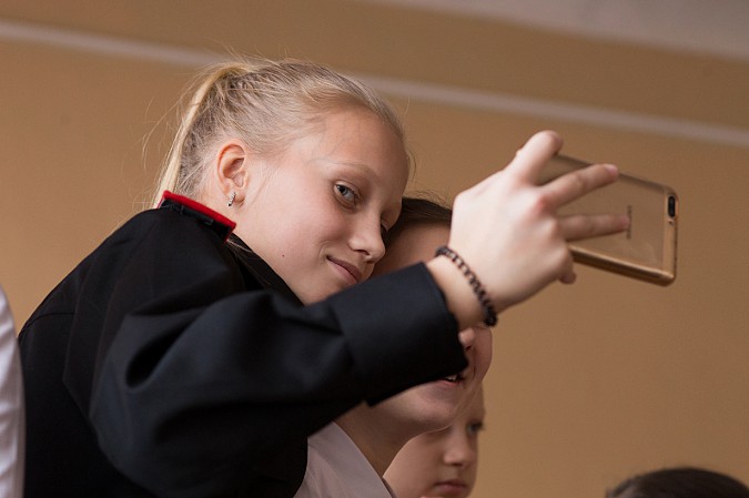 В микрорайоне «Автоагрегат» душевно отпраздновали День матери фото 38