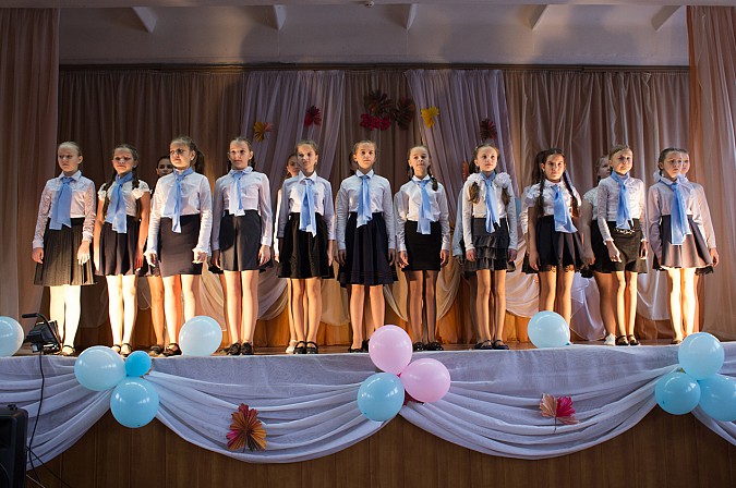 В микрорайоне «Автоагрегат» душевно отпраздновали День матери фото 12