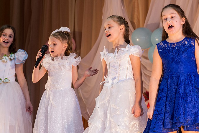 В микрорайоне «Автоагрегат» душевно отпраздновали День матери фото 45