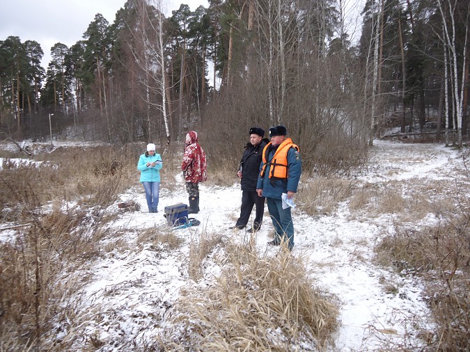 Толщина льда на кинешемских реках остается опасной фото 2