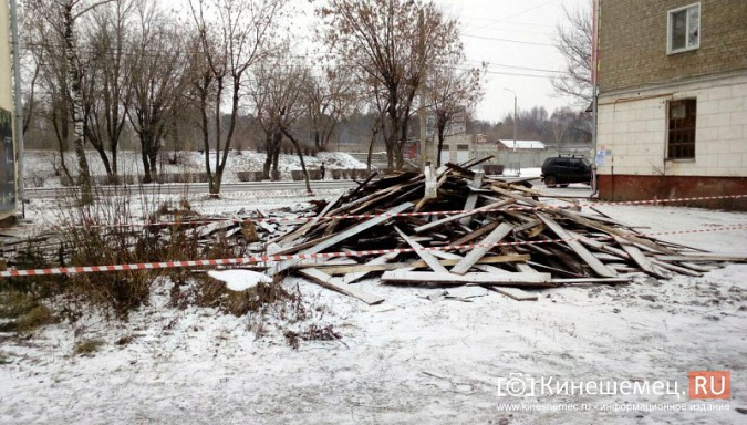 После вмешательства генпрокуратуры в Кинешме начали ремонтировать крышу многоквартирного дома фото 4