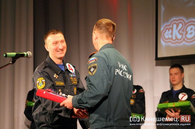 Кинешемский спасатель удостоен знака «За заслуги перед Ивановской областью» фото 2