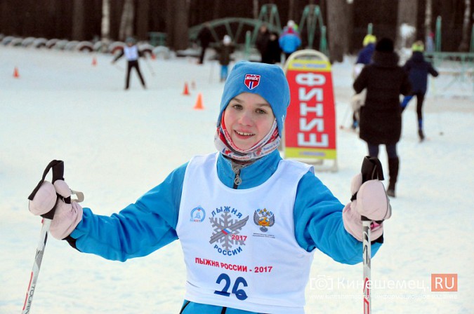 Мороз и нехватка снега не помешали открыть лыжный сезон в Кинешме фото 9