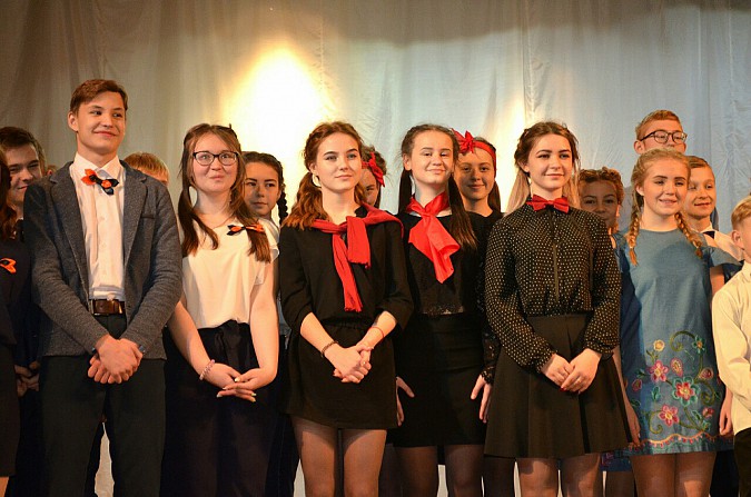 Состоялась первая игра Школьной лиги КВН Кинешемского района фото 2