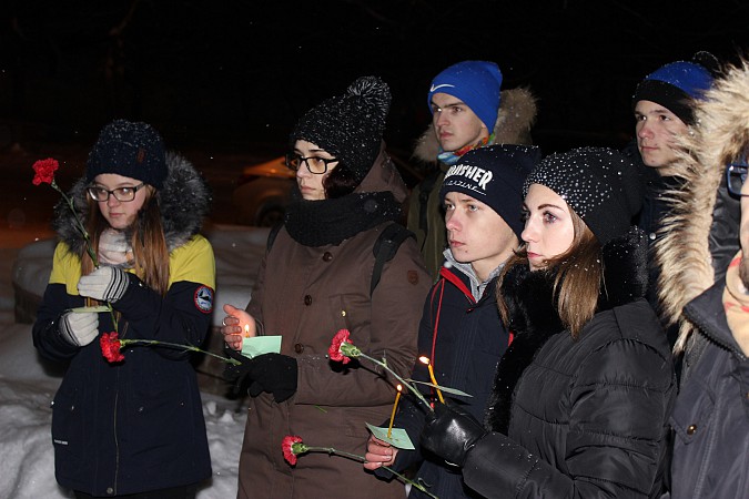 Акция «Зажги свечу памяти» прошла в Кинешме фото 4